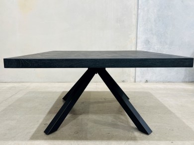 Sloane square table-2